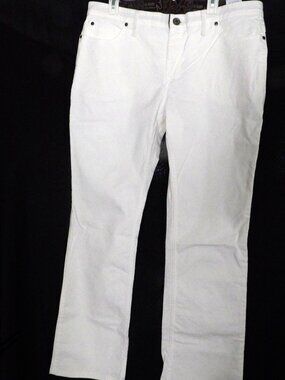Women White Wrangler Q Baby Jeans Size 28/5 X34